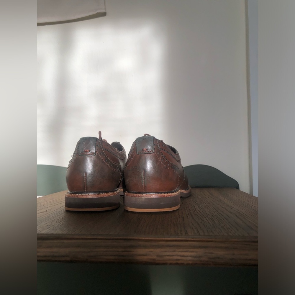 UGG | Leather Oxfords | Brown - Picture 3 of 6